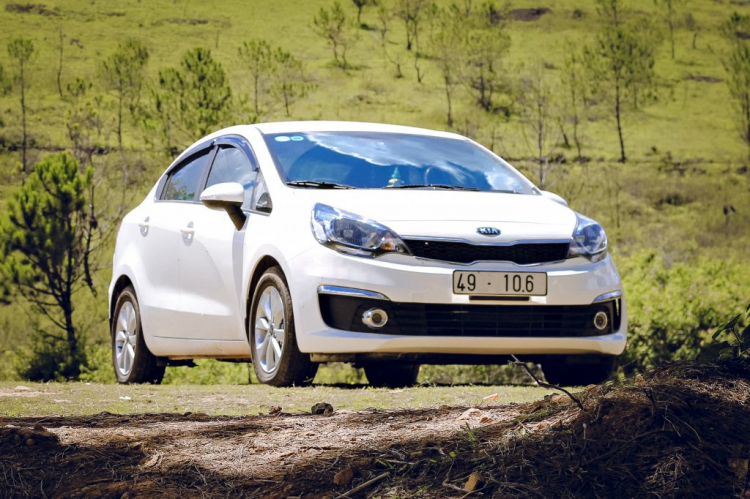 Kia Rio AT sedan