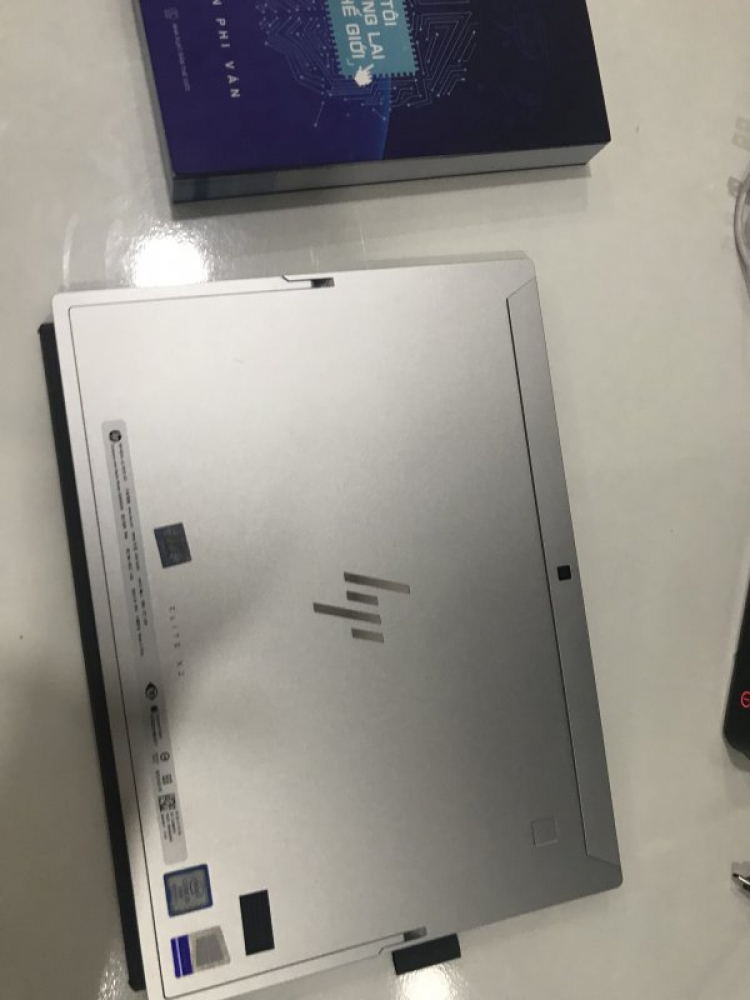 Nhờ anh @giuvung tìm máy laptop Nhờ anh @giuvung tìm máy laptop