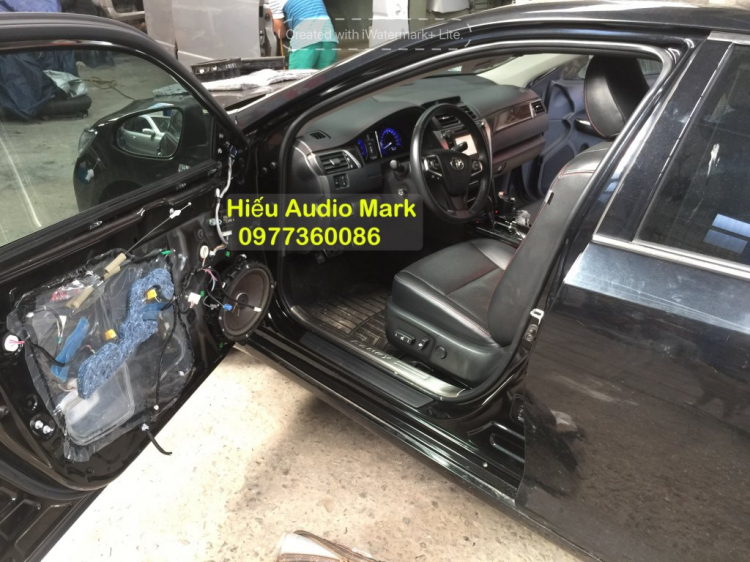 Camry lên dàn âm thanh Mark Levinson xe Lexus