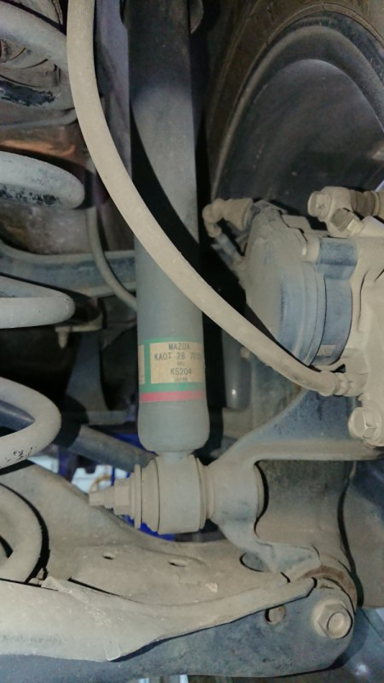 Cận cảnh Mazda CX-8 phiên bản 07 chỗ, máy dầu 2.2L có AWD tại Malaysia Cận cảnh Mazda CX-8 phiên bản 07 chỗ, máy dầu 2.2L có AWD tại Malaysia