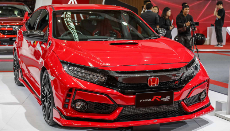 Cận cảnh Honda Civic Type R mạnh hơn 300 mã lực được nâng cấp bodykit từ Mugen