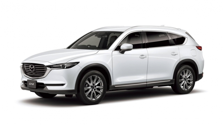 Mazda CX-8 có giá dự kiến từ 1,150 - 1,320 tỷ đồng tại Việt Nam; đại lý đã bắt đầu nhận đặt cọc
