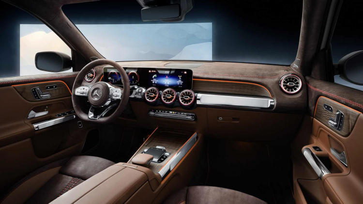 Mercedes-Benz giới thiệu GLB Concept: SUV 7 chỗ mới có thiết kế tương tự GLC