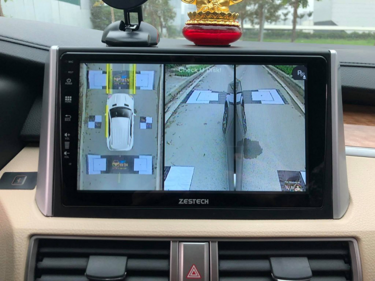 Camera 360 độ OWIN - An toàn tuyệt đối, ghi lại hành trình, vạch dẫn hướng Mercedes chính xác Camera 360 độ OWIN - An toàn tuyệt đối, ghi lại hành trình, vạch dẫn hướng Mercedes chính xác
