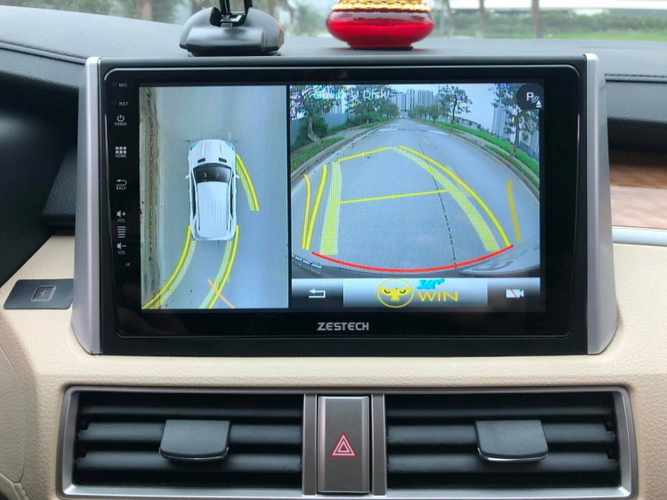 Camera 360 độ OWIN - An toàn tuyệt đối, ghi lại hành trình, vạch dẫn hướng Mercedes chính xác Camera 360 độ OWIN - An toàn tuyệt đối, ghi lại hành trình, vạch dẫn hướng Mercedes chính xác