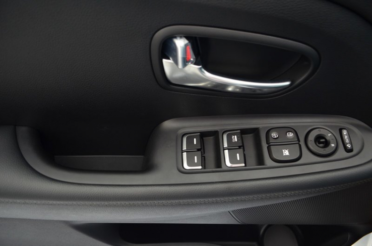 Có 750 triệu thì có thể mua xe fortuner hay không Có 750 triệu thì có thể mua xe fortuner hay không