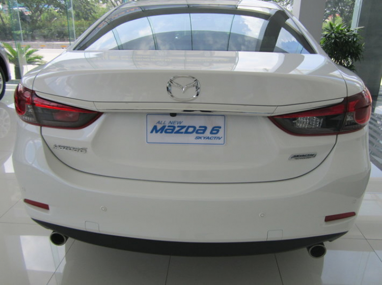 Em tinh mua một trong hai xe venza doi 2010 va camry 2.5q.2015. Ca 2 xe Tam gia khoang 1,4ty. Em tinh mua một trong hai xe venza doi 2010 va camry 2.5q.2015. Ca 2 xe Tam gia khoang 1,4ty.