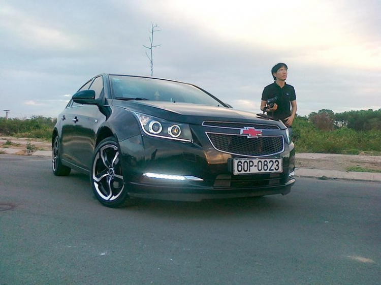 Cruze LS gắn ít đồ chơi ạ