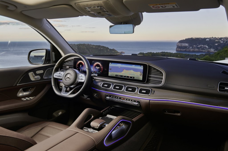 Chi tiết Mercedes GLS 2020 - Xứng danh S-Class gầm cao, ngập tràn công nghệ mới