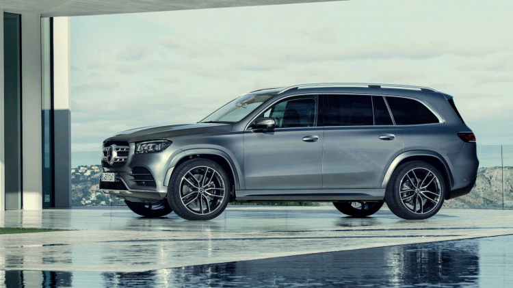 2020-mercedes-benz-gls-class (12).jpg 2020-mercedes-benz-gls-class (12).jpg