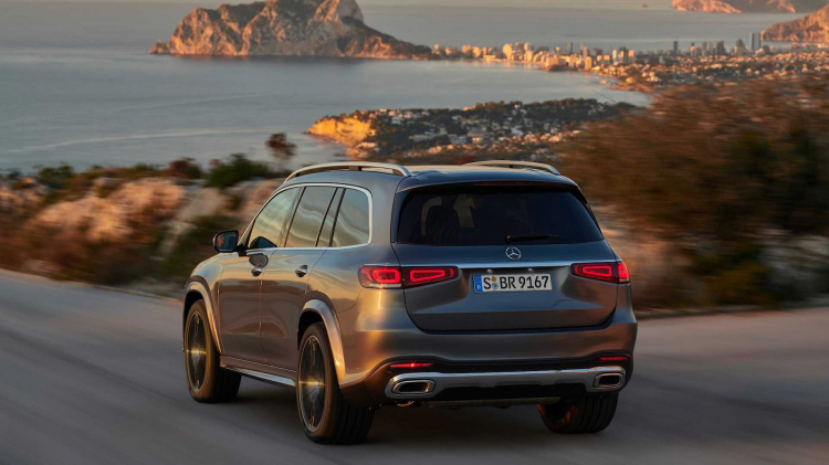 2020-mercedes-benz-gls-class (18).jpg 2020-mercedes-benz-gls-class (18).jpg