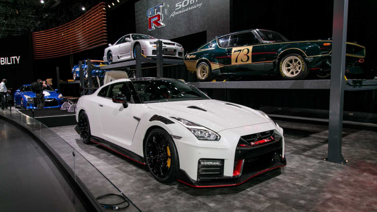 Chiêm ngưỡng những chiếc GT-R hàng đầu tại Triển lãm ô tô New York 2019: Niềm tự hào của Nissan