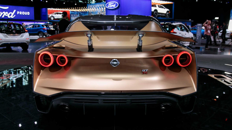 Chiêm ngưỡng những chiếc GT-R hàng đầu tại Triển lãm ô tô New York 2019: Niềm tự hào của Nissan