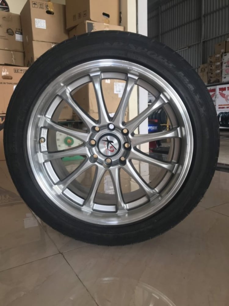 thanh lý bộ mâm 16 inch + lốp 215/45R16 (95% gai) giá rẻ