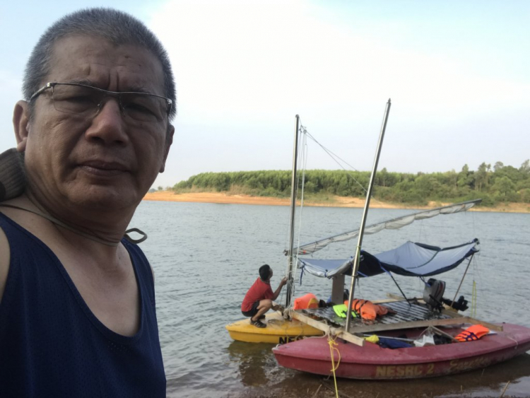 Đảo Năm Bầu, Hồ Trị An - một chuyến đi khám phá. Đảo Năm Bầu, Hồ Trị An - một chuyến đi khám phá.