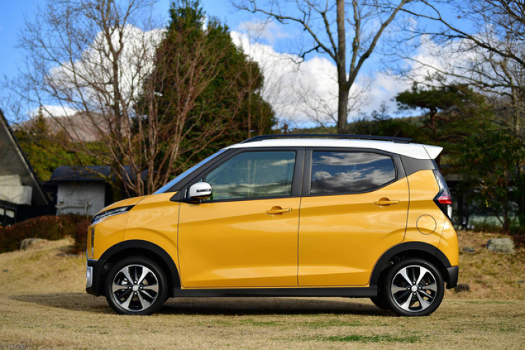 Có 800tr nên mua Toyota Yaris hay Hyundai Kona? Có 800tr nên mua Toyota Yaris hay Hyundai Kona?