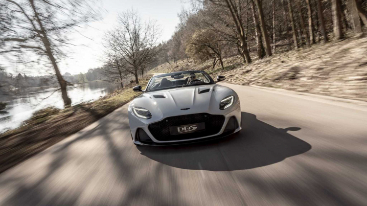 Aston Martin ra mắt DBS Superleggera Volante: Động cơ V12 mạnh mẽ và thiết kế lịch lãm