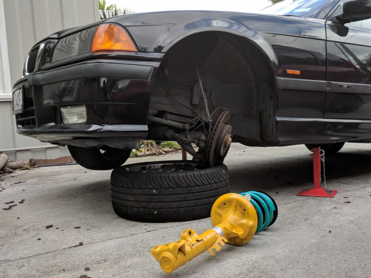 BMW 3 Series (E36) bản 328i đời 1997 - Mua, độ nhẹ , bảo dưỡng và have fun BMW 3 Series (E36) bản 328i đời 1997 - Mua, độ nhẹ , bảo dưỡng và have fun