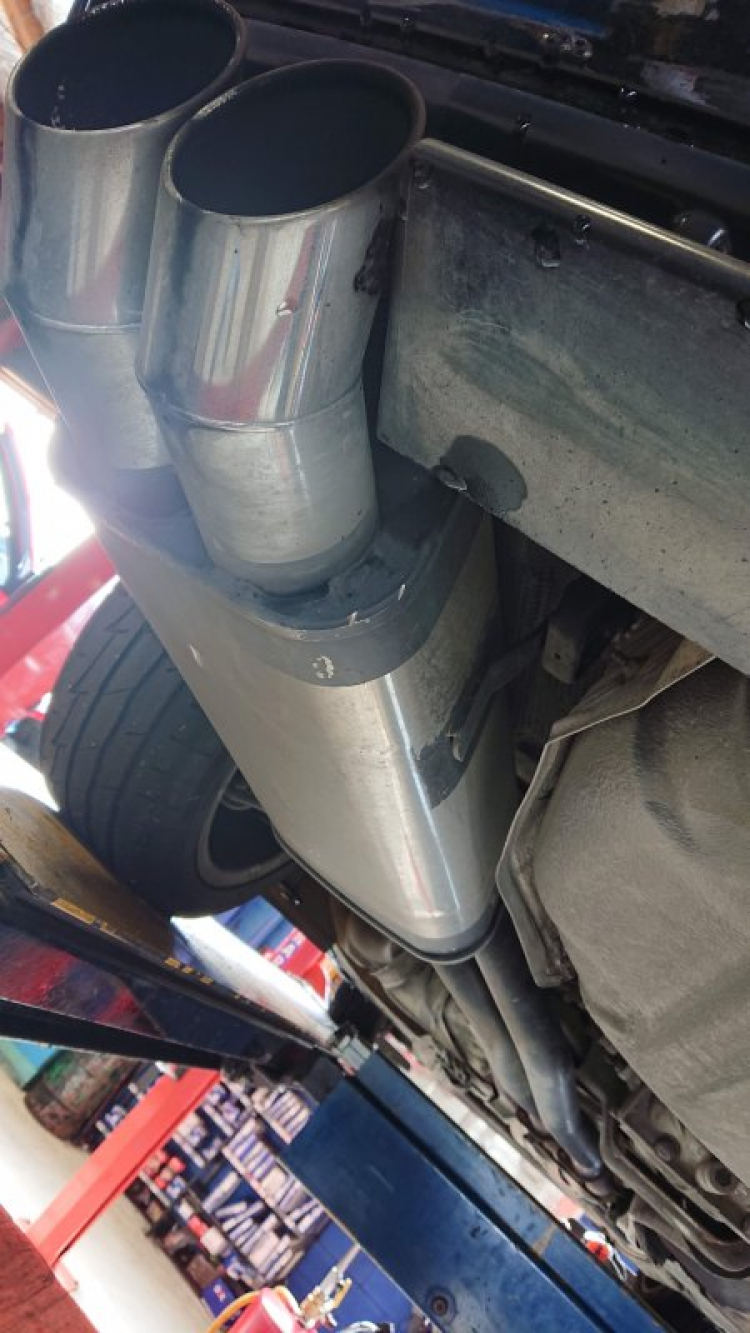 BMW 3 Series (E36) bản 328i đời 1997 - Mua, độ nhẹ , bảo dưỡng và have fun BMW 3 Series (E36) bản 328i đời 1997 - Mua, độ nhẹ , bảo dưỡng và have fun