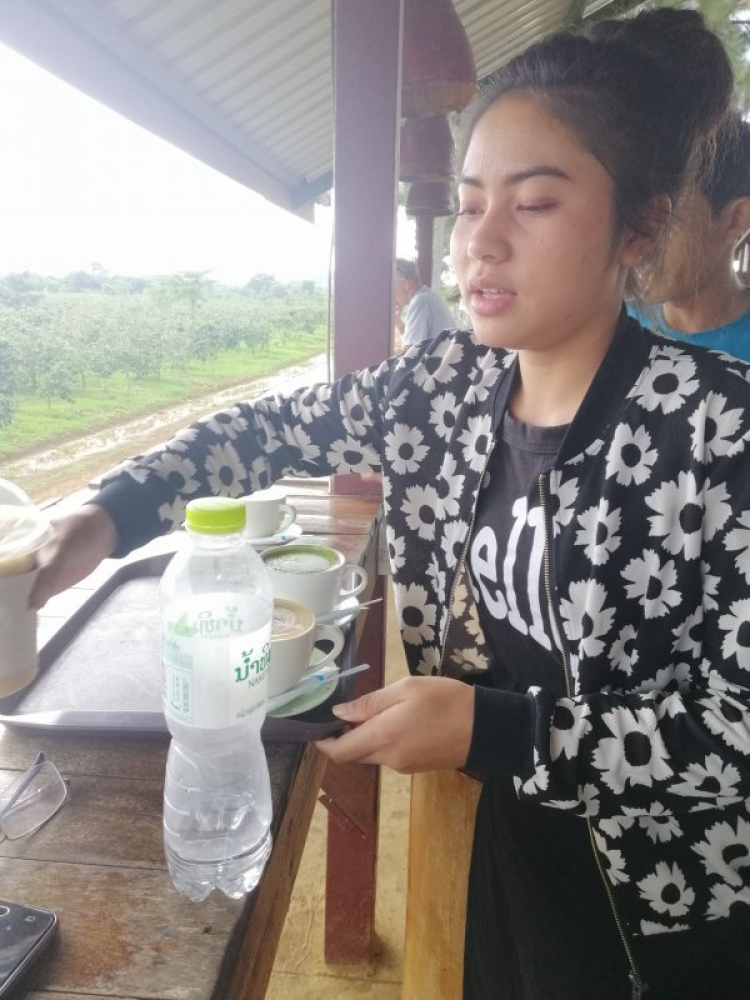 Jolie - Trên những nẻo đường Jolie - Trên những nẻo đường