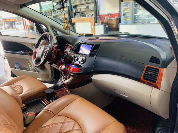 Cần tìm mua xe Mitsubishi Grandis 2008 trở lên Cần tìm mua xe Mitsubishi Grandis 2008 trở lên