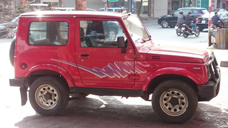 SUZUKI SAMURAI