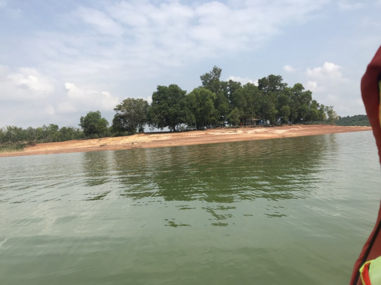 Trị An : đảo Kiểm Lâm và đảo 5 Bầu 17/05/19 Trị An : đảo Kiểm Lâm và đảo 5 Bầu 17/05/19