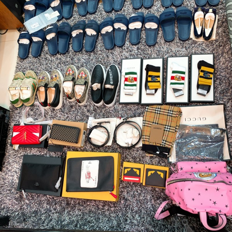 Thái Dương Authentic-Chuyên Bán Đồ Hiệu Gucci Fendi Dolce Hermes Givenchy LV Balenciaga,Saint,Ds v.v Thái Dương Authentic-Chuyên Bán Đồ Hiệu Gucci Fendi Dolce Hermes Givenchy LV Balenciaga,Saint,Ds v.v