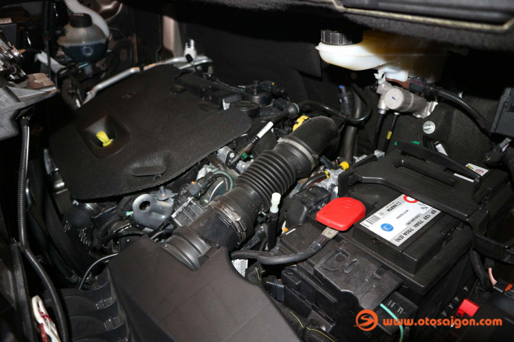 Thaco ra mắt MPV cỡ lớn Peugeot Traveller; 02 phiên bản giá từ 1,69 tỷ đồng Thaco ra mắt MPV cỡ lớn Peugeot Traveller; 02 phiên bản giá từ 1,69 tỷ đồng