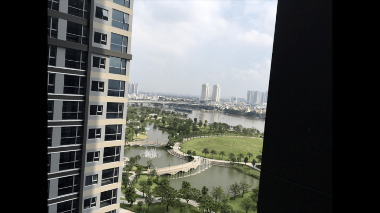 Biến: Cháy chung cư The Vista quận 2!