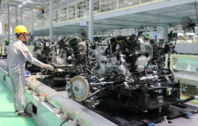 Nhà máy sản xuất xe du lịch cao cấp mới của THACO; nơi lắp MPV Traveller mới