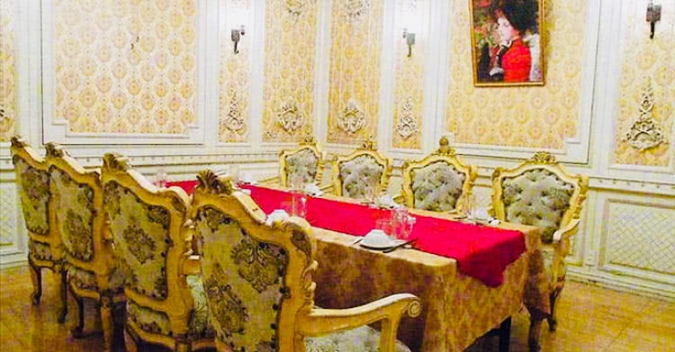 Nhờ 4 vấn: Tìm nhà hàng tiếp khách chiều 07/5/2019