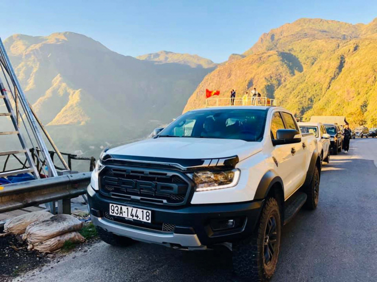 Cảm nhận từ người dùng về Ford Ranger Raptor 2018 sau 14.500km