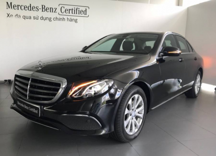 ban-mercedes-e200-2017-cu-luot-8-000km-chinh-hang-duy-nhat-962464827_large.jpg