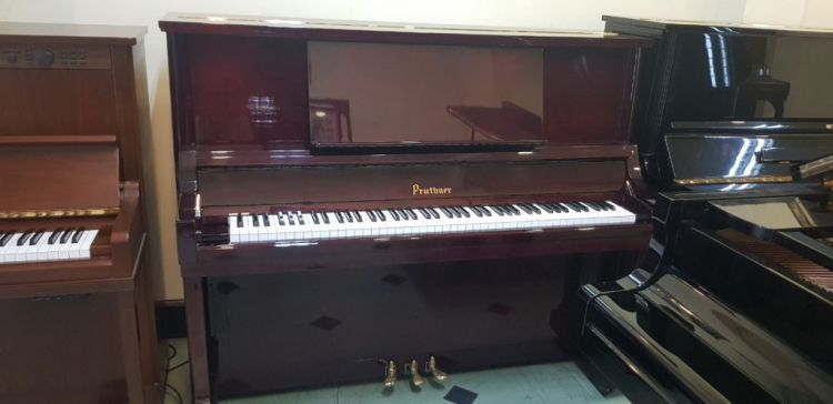 Mua piano cũ quận 2 Bình Thạnh