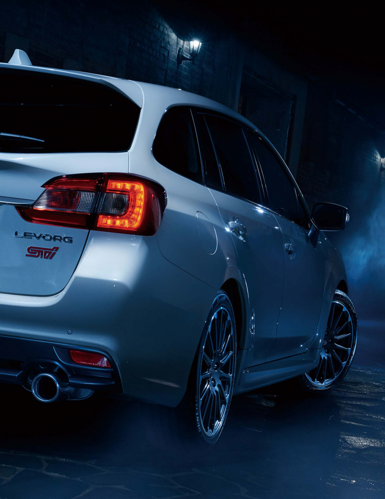Subaru giới thiệu Levorg phiên bản thể thao STI Sport Black Selection