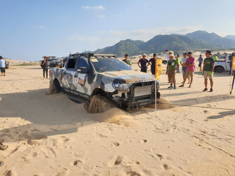 [Xe Độ & Đam Mê] Hành trình Ford Escape đời nhà Tần tham dự giải đua đồi cát Mũi Dinh
