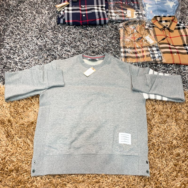 Thái Dương Authentic-Chuyên Bán Đồ Hiệu Gucci Fendi Dolce Hermes Givenchy LV Balenciaga,Saint,Ds v.v Thái Dương Authentic-Chuyên Bán Đồ Hiệu Gucci Fendi Dolce Hermes Givenchy LV Balenciaga,Saint,Ds v.v