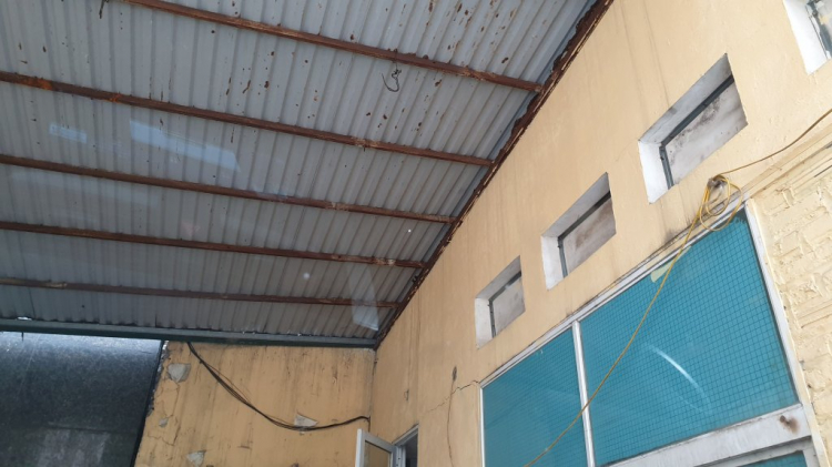 Nơi nào ở Sài Gòn hàn kính chắn gió bị vết nứt nhỏ? Nơi nào ở Sài Gòn hàn kính chắn gió bị vết nứt nhỏ?