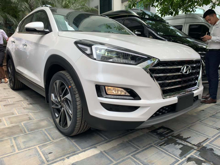 Hình ảnh Hyundai Tucson và Elantra 2019 tại Việt Nam: Dự kiến bán ra vào cuối tháng 05/2019