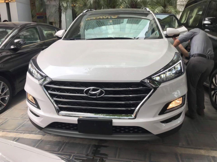 Hình ảnh Hyundai Tucson và Elantra 2019 tại Việt Nam: Dự kiến bán ra vào cuối tháng 05/2019