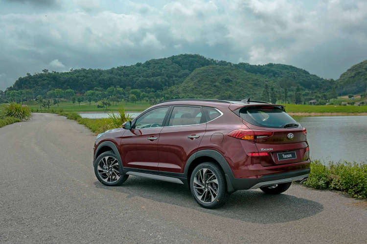 Hyundai Tucson 2019 có giá từ 799 triệu đồng; Elantra 2019 từ 580 triệu đồng tại Việt Nam