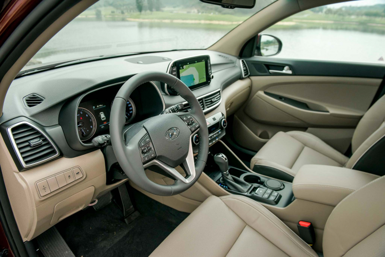 Hyundai Tucson 2019 có giá từ 799 triệu đồng; Elantra 2019 từ 580 triệu đồng tại Việt Nam Hyundai Tucson 2019 có giá từ 799 triệu đồng; Elantra 2019 từ 580 triệu đồng tại Việt Nam