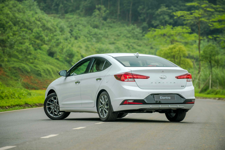 Hyundai Tucson 2019 có giá từ 799 triệu đồng; Elantra 2019 từ 580 triệu đồng tại Việt Nam Hyundai Tucson 2019 có giá từ 799 triệu đồng; Elantra 2019 từ 580 triệu đồng tại Việt Nam
