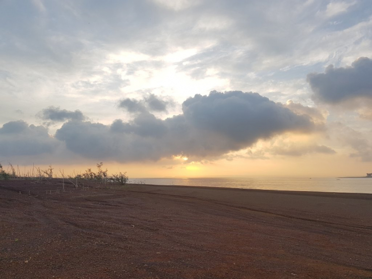 Trị An : đảo Kiểm Lâm và đảo 5 Bầu 17/05/19