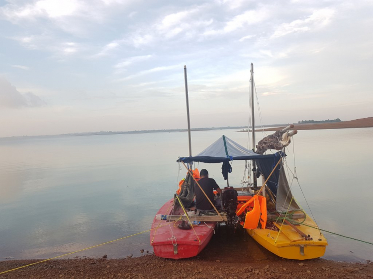 Trị An : đảo Kiểm Lâm và đảo 5 Bầu 17/05/19 Trị An : đảo Kiểm Lâm và đảo 5 Bầu 17/05/19