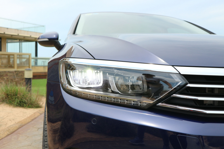 Volkswagen Passat Bluemotion: Lựa chọn xe Đức duy nhất trong phân khúc Volkswagen Passat Bluemotion: Lựa chọn xe Đức duy nhất trong phân khúc