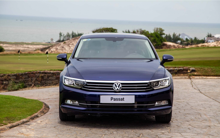 Volkswagen Passat Bluemotion: Lựa chọn xe Đức duy nhất trong phân khúc