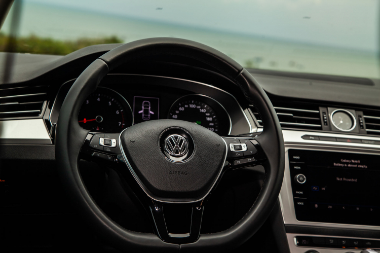 Volkswagen Passat Bluemotion: Lựa chọn xe Đức duy nhất trong phân khúc Volkswagen Passat Bluemotion: Lựa chọn xe Đức duy nhất trong phân khúc