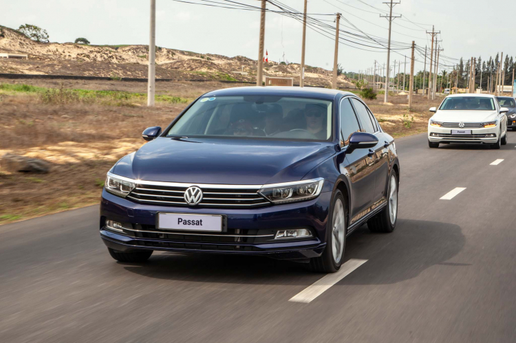 Volkswagen Passat Bluemotion: Lựa chọn xe Đức duy nhất trong phân khúc